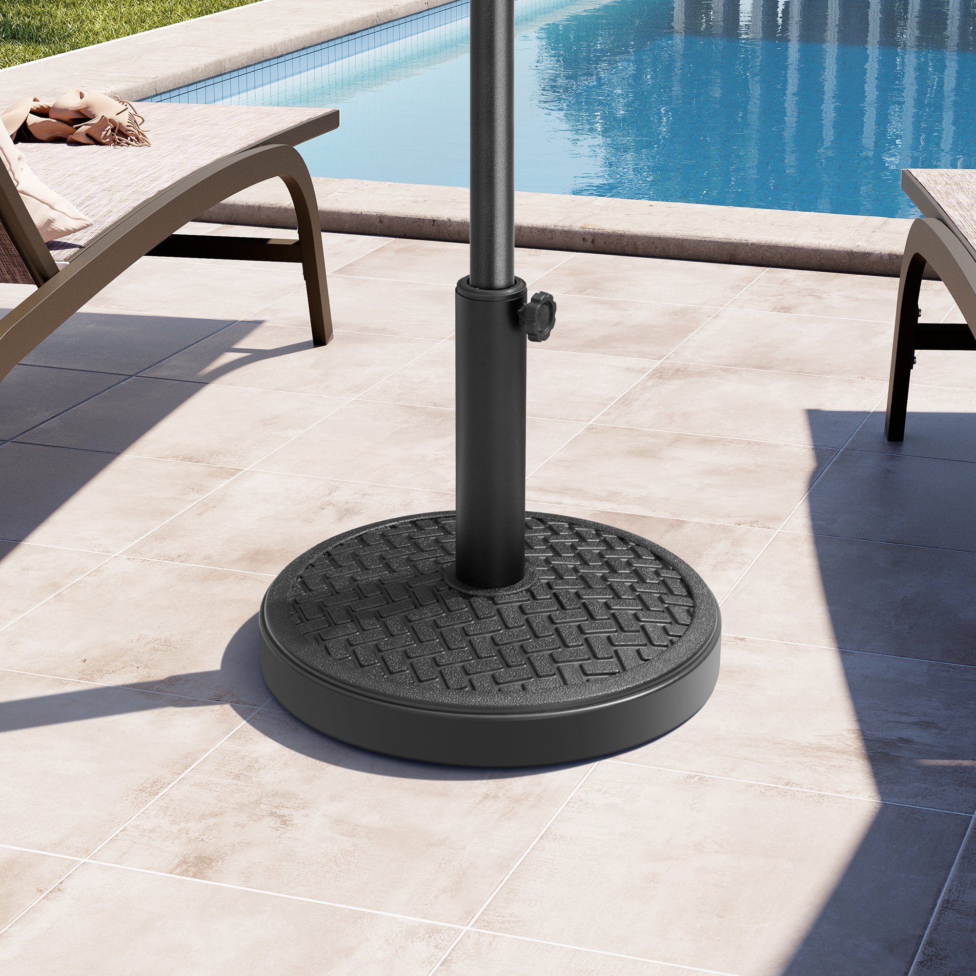 30-45 lbs Concrete-Filled Market Umbrella Base